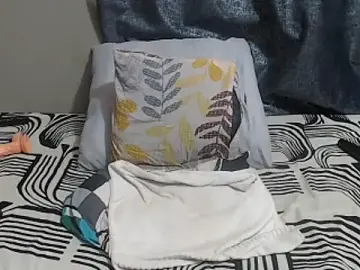 HornyEbony4u  live sex cam