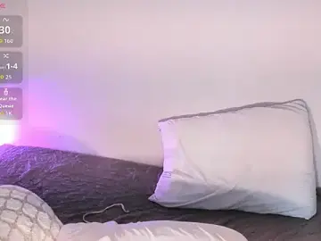 LeylaWoods  live sex cam
