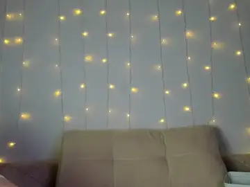 May_Flower  live sex cam