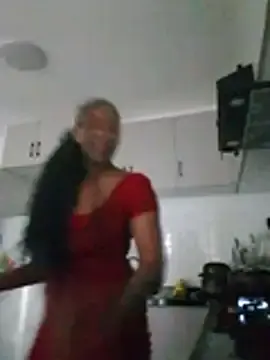 Shanny09  live sex cam