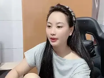 Sunny2868  live sex cam