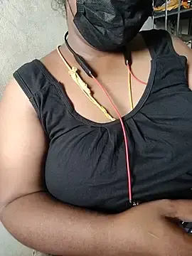 Tamil_chubby_ponnu  live sex cam