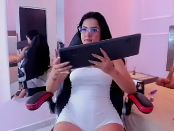 SELENE_STAR4  live sex cam