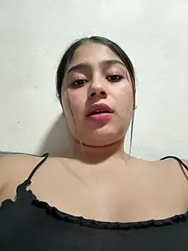 Saraaaaaaxnx  live sex cam