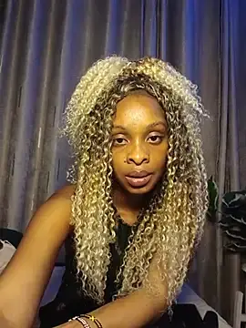 Yoyo_--  live sex cam