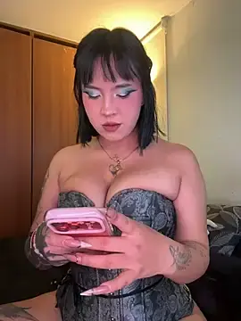 Maxxxine-  live sex cam