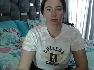 Sara_hott_1  live sex cam