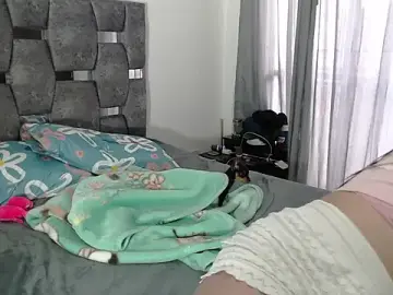 Sara_hott_1  live sex cam
