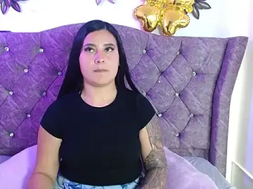 Verafox69  live sex cam