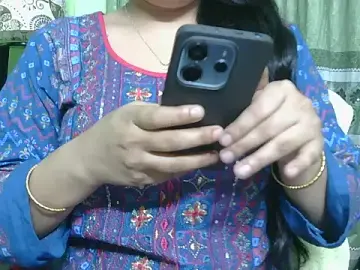Arifa_Afnan  live sex cam