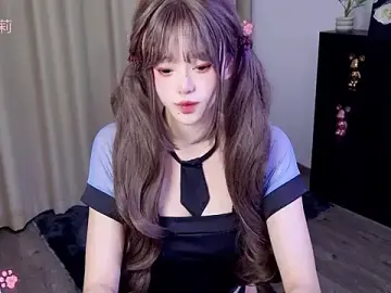 Elegant-001  live sex cam