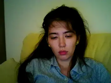Luneyaa  live sex cam