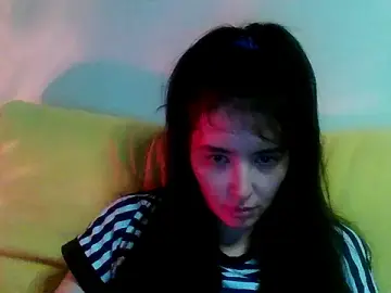 Luneyaa  live sex cam