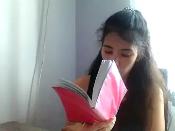 Luneyaa  live sex cam