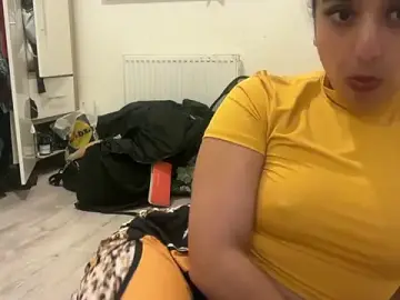 Fayfay21@xh  live sex cam