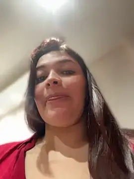 Sarahreyess_11  live sex cam