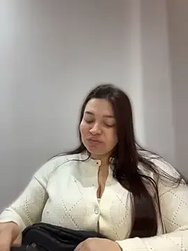 Sarahreyess_11  live sex cam