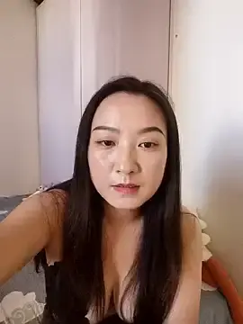 Yumo777  live sex cam