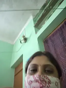 Curvy-Milf-Puja  live sex cam