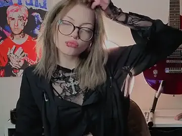 EndicaWilde  live sex cam