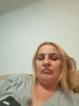 Malichkaanna30  live sex cam