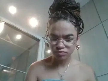 Nuriaa  live sex cam