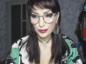 Aziza1  live sex cam