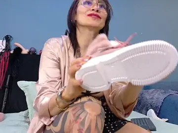 DonnaJoness  live sex cam