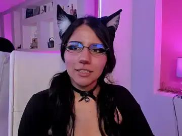 HollyPeach  live sex cam