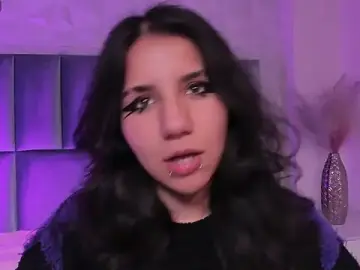 HollyPeach  live sex cam