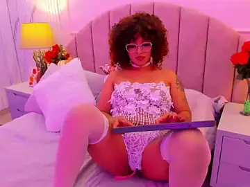 MadelaineJones  live sex cam