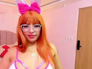 MadelaineJones  live sex cam