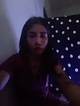 MeganHoott  live sex cam