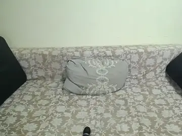RedHeadSTARx  live sex cam
