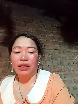 Yellow-pink  live sex cam