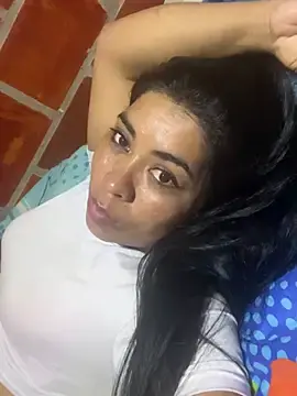 Blueberryhot26  live sex cam