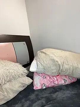Lunaapppp  live sex cam