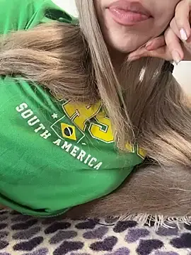 Lunaapppp  live sex cam