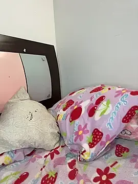 Lunaapppp  live sex cam