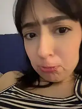 Hinata_3  live sex cam