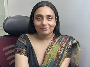 Hunt_in_night  live sex cam