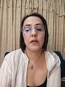 IsisBlake  live sex cam