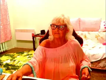 Natali7634  live sex cam