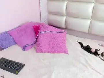 Nezzukoo  live sex cam