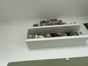 Petitecookie  live sex cam