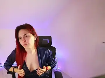 Goddessliaspell  live sex cam