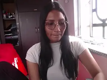 Leah-666  live sex cam