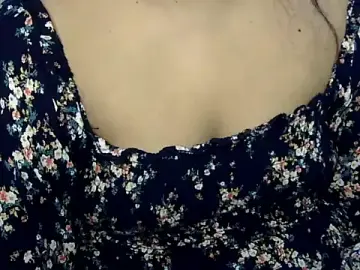 Lusty_kalpna  live sex cam