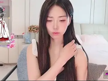 Bella-ox  live sex cam