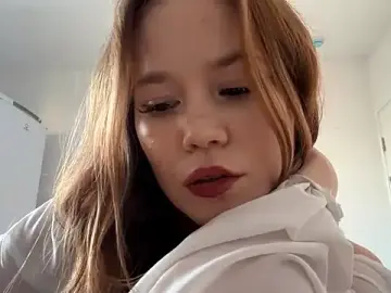 LauranAngelbeck  live sex cam